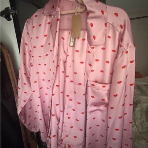 Skim’s Pink Satin Lip-Print Pajama Top and bottom (sold together)
